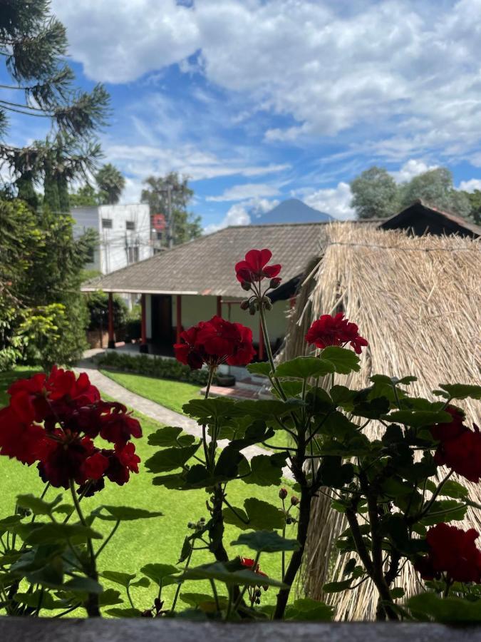 Hotel Rancho Grande Inn Panajachel Εξωτερικό φωτογραφία